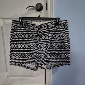 Crown & Ivy Black and White Patterned Women's Shorts